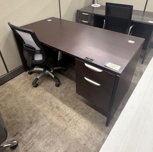 Stock PL series Straight Desk - Espresso