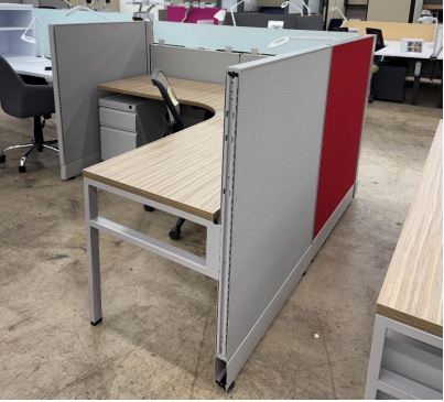 Open Plan 6' x 6' 40" H Workstations