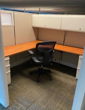Knoll Dividends 7x7 64" H Workstations