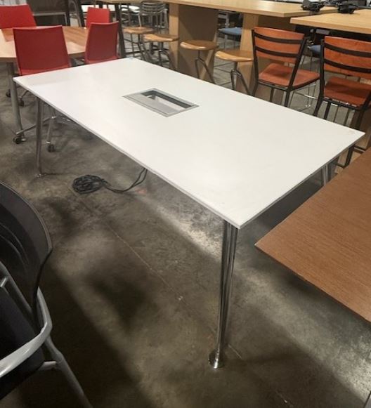 6' White Table with Power