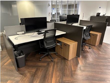 Herman Miller 6' x 4.5' Telemarketing Stations