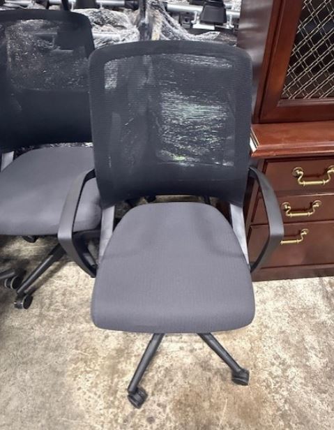 Mesh Back Task Chairs with Dark Gray Seat