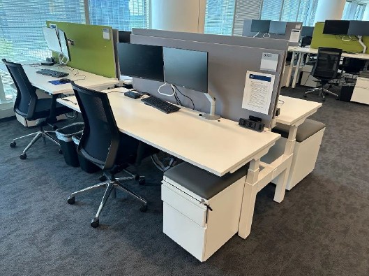 AMQ 72" W x 29" D Benching Stations