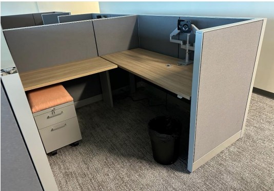 Herman Miller 6x6 50" H Canvas Workstations